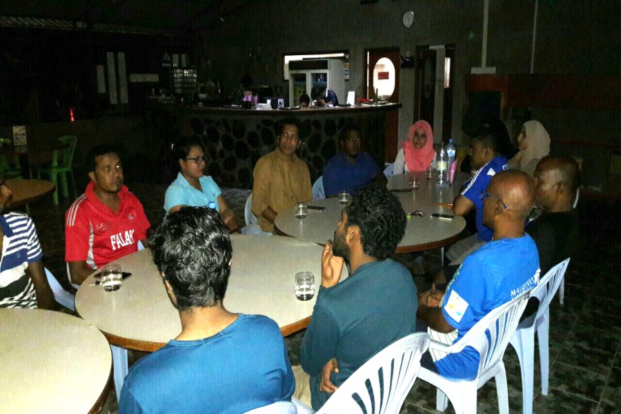 އައްޑޫ ބެޑްމިންޓަން ޓީމާ ކައުންސިލުން ބައްދަލުކޮށްފި