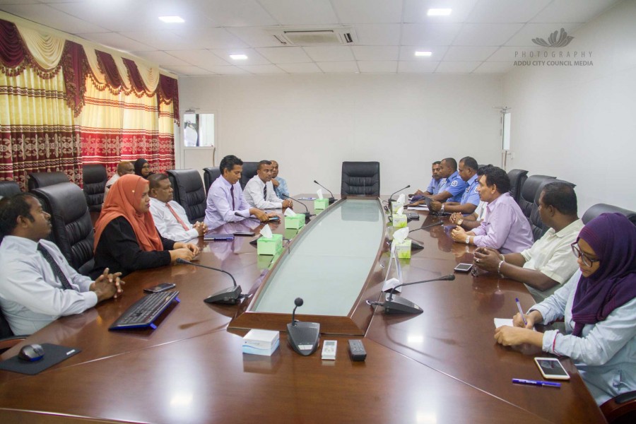 ނުރައްކާތެރި އެސްޑިޑެންޓްތައް އިތުރުވަމުންދާތީ އެކަން ހައްލު ކުރުމަށް ޓްރާންސްޕޯޓް އޮތޯރިޓީއާއި ޕޮލިސް އަދި ކައުންސިލް މަޝްވަރާކޮށްފި