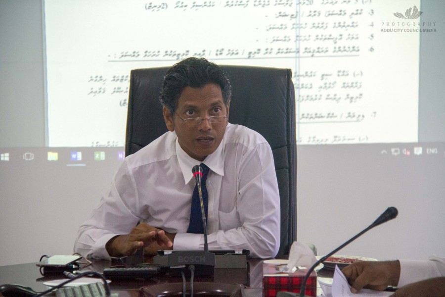 އައްޑޫގައި ހިނގައިދިޔަ މާރާމާރީއާއި ގުޅިގެން އެކަމުގެ ކަންބޮޑުވުންތައް ކައުންސިލުން ޕޮލިހާ ހިއްސާކޮށްފި