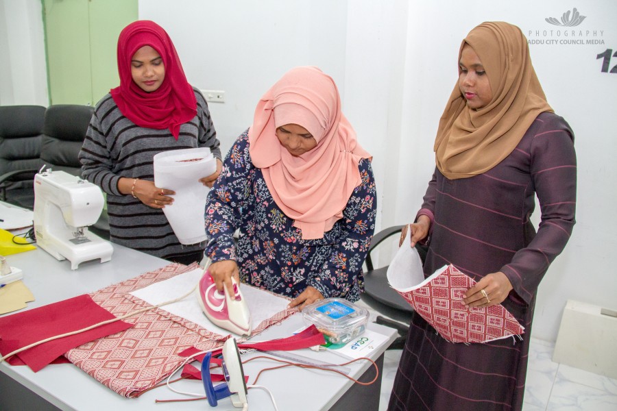 އަންހެން ކަނބަލުންނަށް ހާއްސަކޮށްގެން ހިންގާ ދަބަސްފަހަން ދަސްކޮށްދޭ ކޯސް ފެށިގެން ކުރިއަށް އެބަދޭ