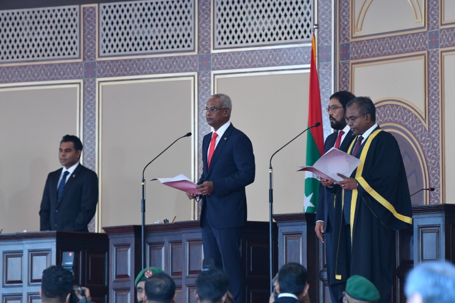 ރައީސް އަދި ނައިބު ރައީސް މަޤާމުގެ ހުވާ ކުރައްވައިފި، ތާރީޚީ ދުވަހެއް