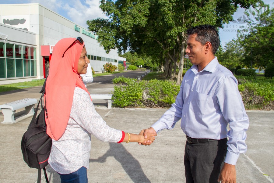 ހައުންސިންގ މިނިސްޓަރ އައްޑޫއަށް ޒިޔާރަތްކުރައްވައިފި